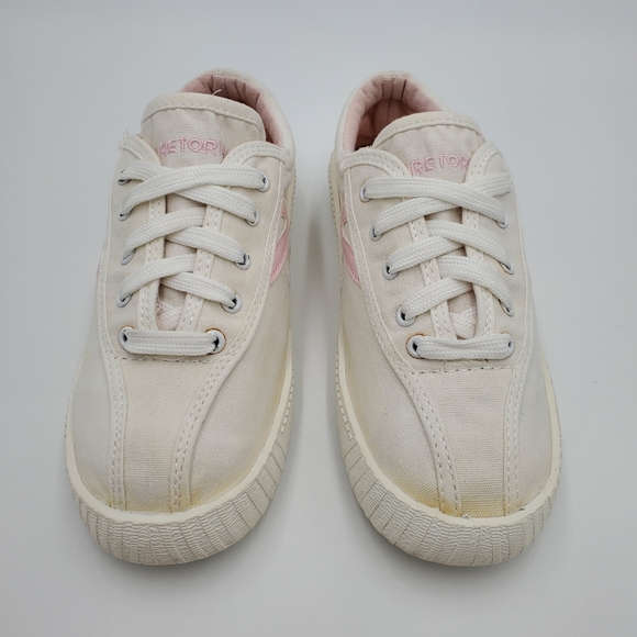 💲SOLD💲Tretorn Girls Nylite Plus Textile Retro Fashion Style Sneaker Shoes - Picture 4 of 11